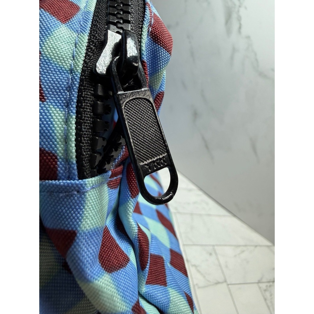 Baggu Wavy Gingham Fanny Pack - Picture 3 of 9